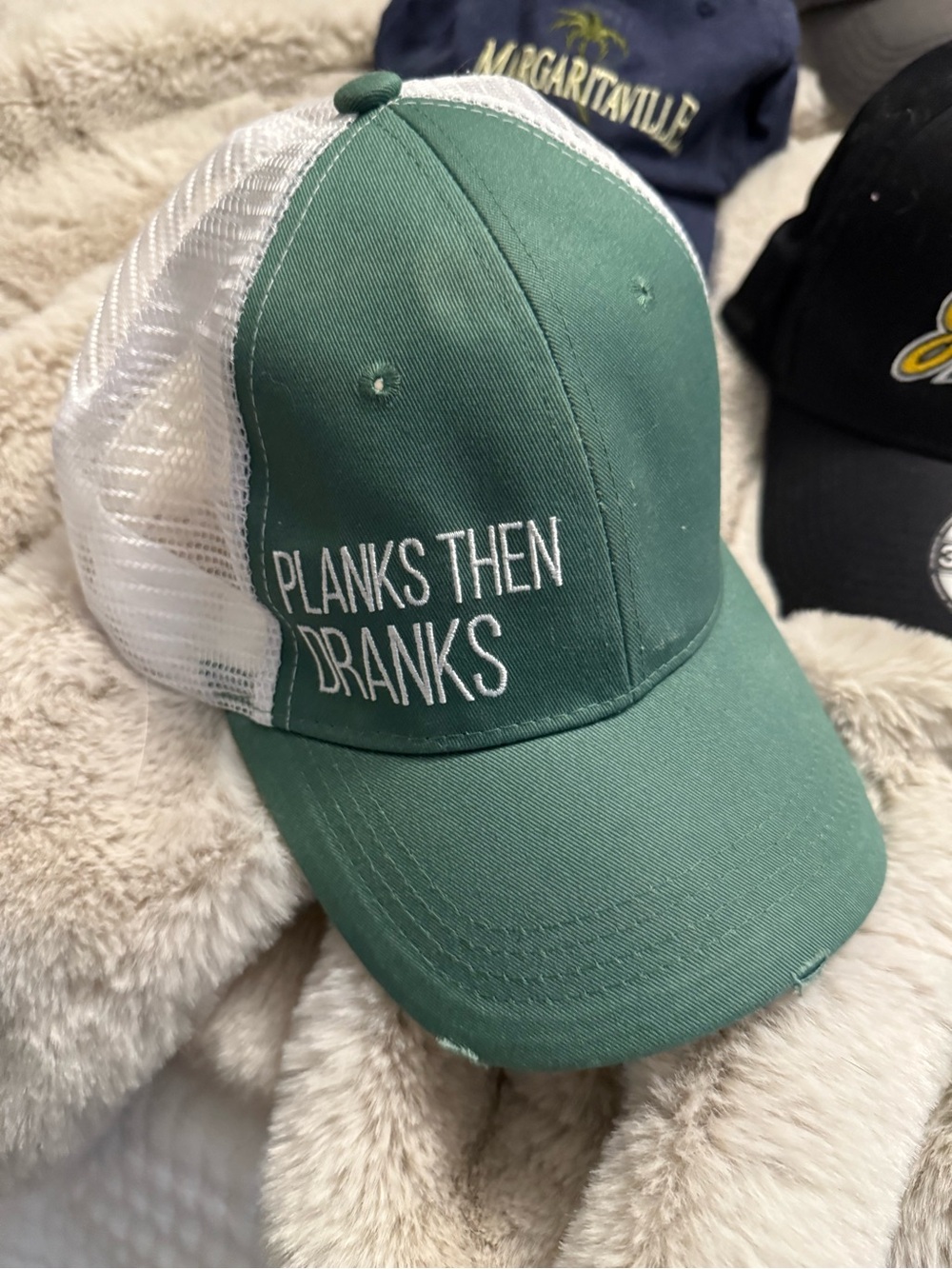 Hat lot Green & White 'Planks Then Pranks' Mesh-Back Cap